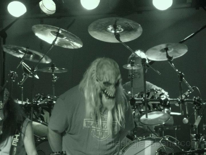 942225_10201127165411603_1643021274_n.jpg