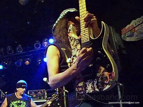 l_96625594bc4b48dba8fdab4d3a8a4624.jpg